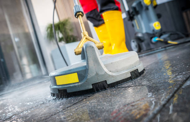 Best Deck Pressure Washing  in Big Le, AK